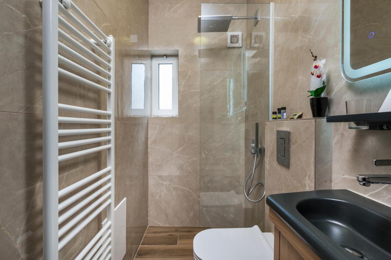 Anna Boutique Apartment Като-Дарацо Екстер'єр фото